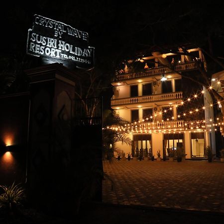 Crystal Wave Holiday Resort Polhena Matara Exterior foto